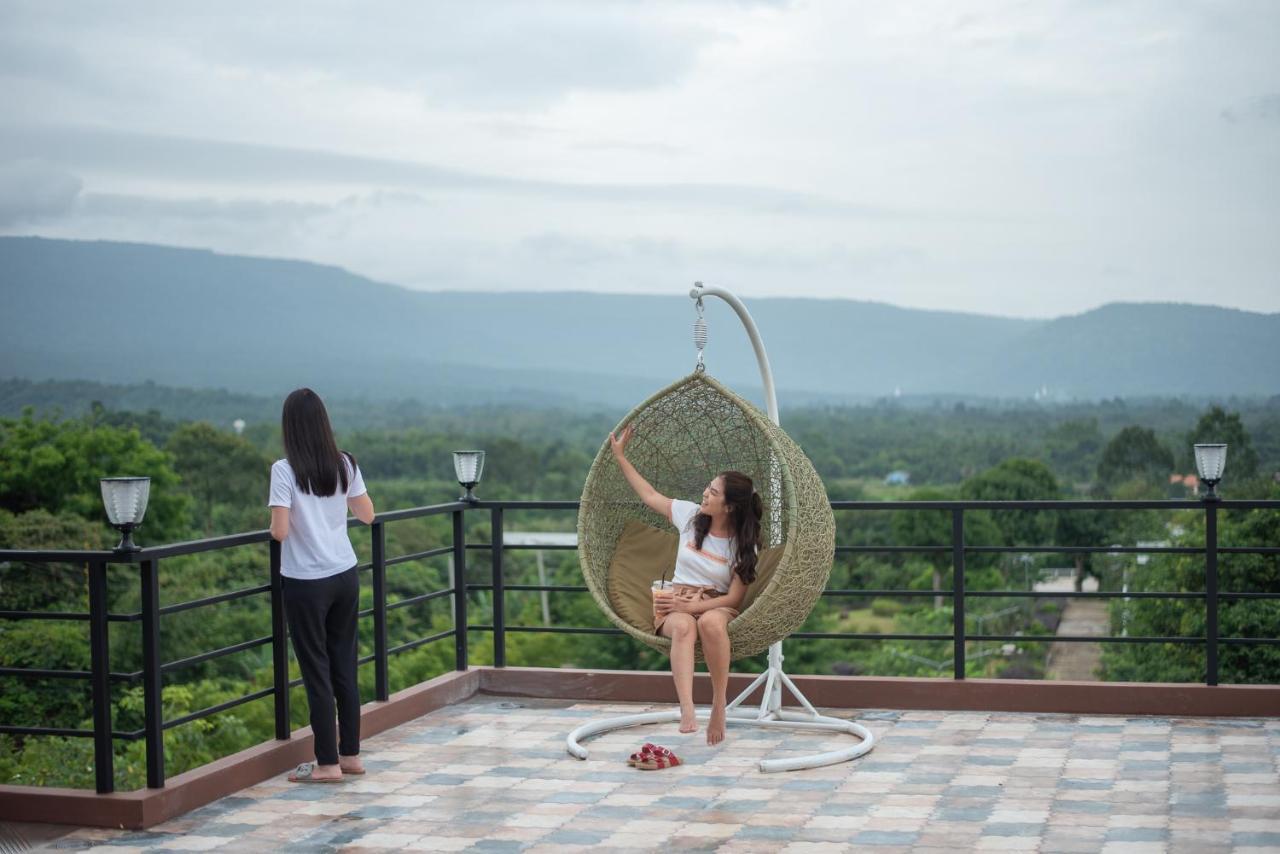 Ravin Home ราวินโฮม Nakhon Nayok Exteriör bild