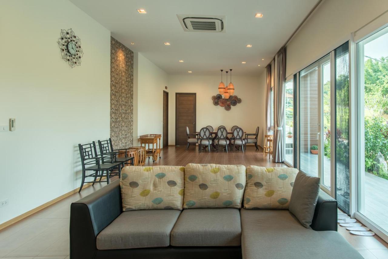 Ravin Home ราวินโฮม Nakhon Nayok Exteriör bild